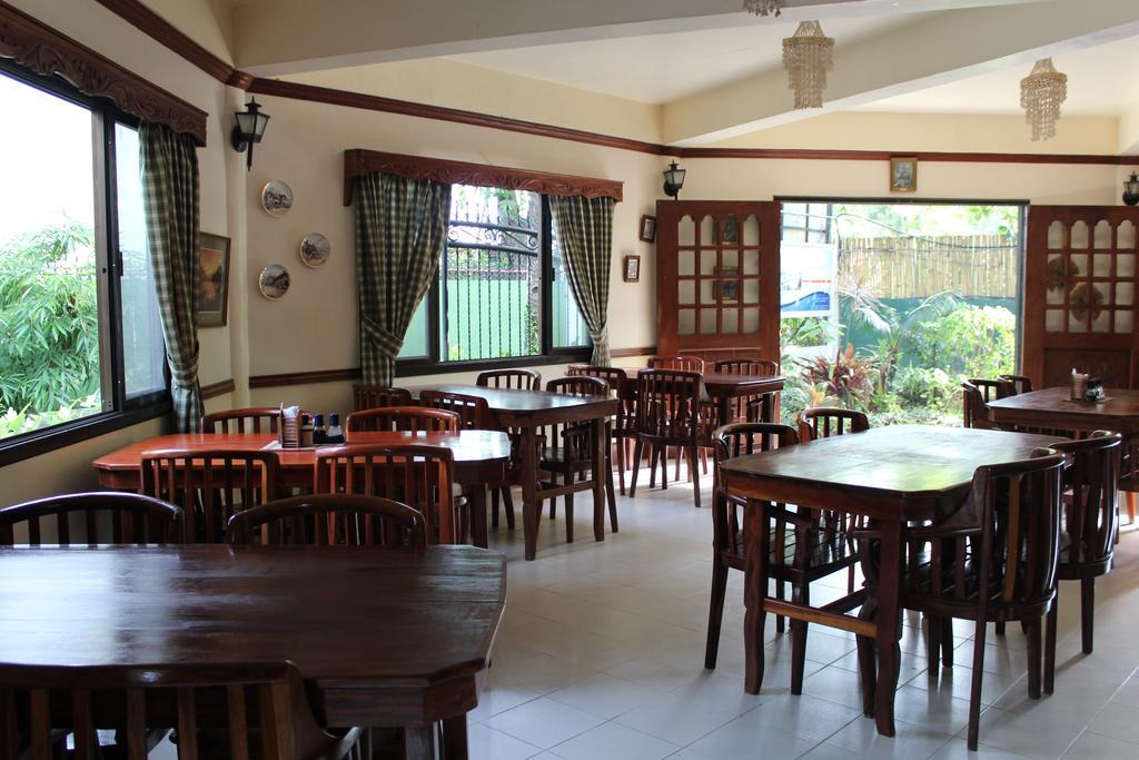 Tonglen Beach Resort Balabag  Bagian luar foto