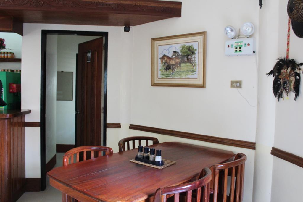 Tonglen Beach Resort Balabag  Bagian luar foto