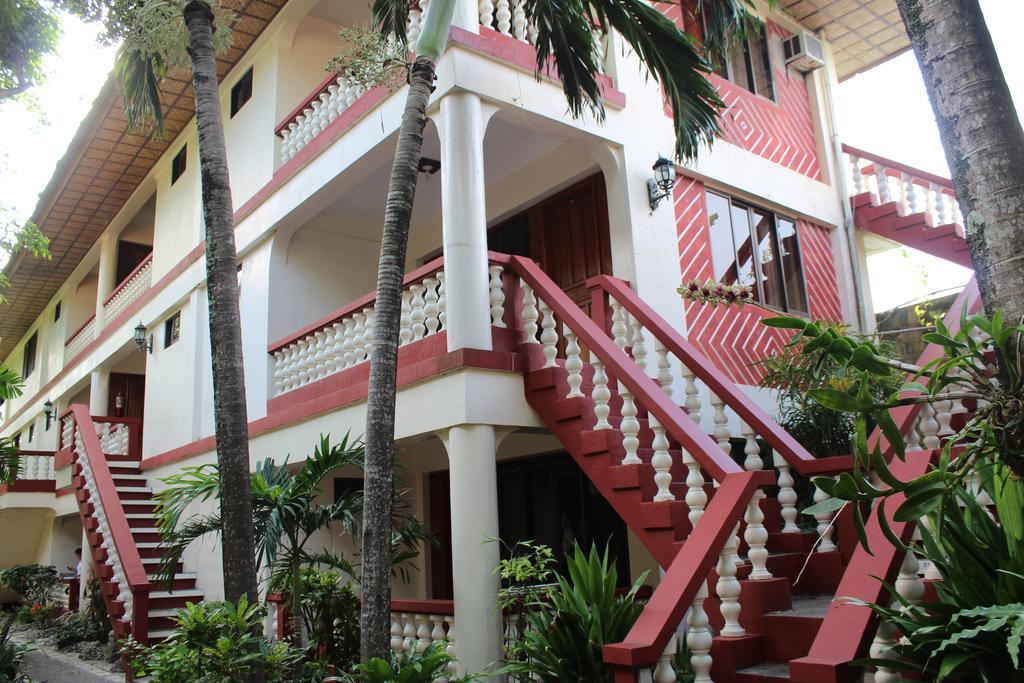 Tonglen Beach Resort Balabag  Bagian luar foto