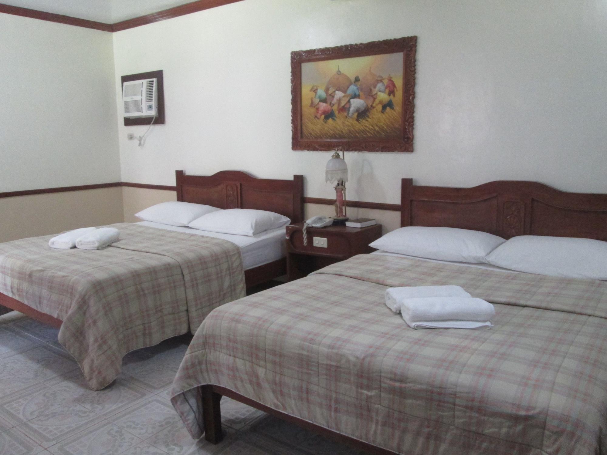 Tonglen Beach Resort Balabag  Bagian luar foto
