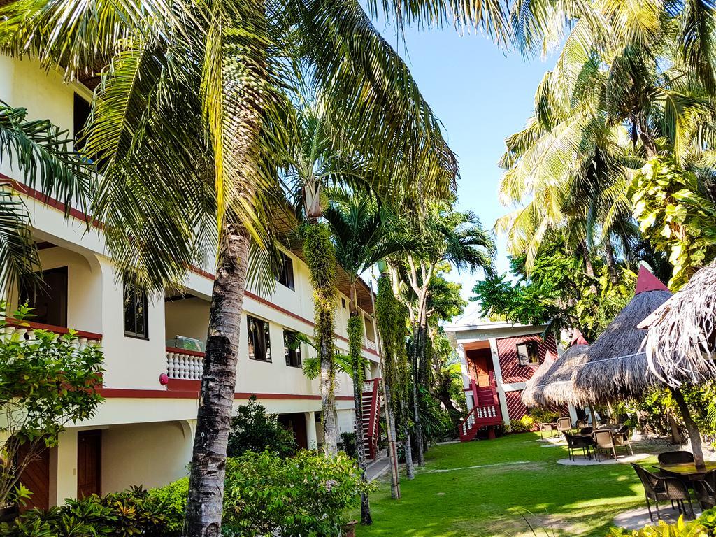 Tonglen Beach Resort Balabag  Bagian luar foto